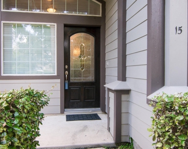 15 Aquiline Oaks Place - Photo Thumbnail 2