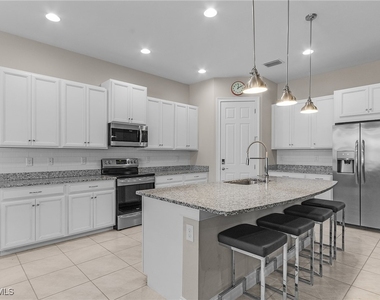 14539 Kelson Circle - Photo Thumbnail 7