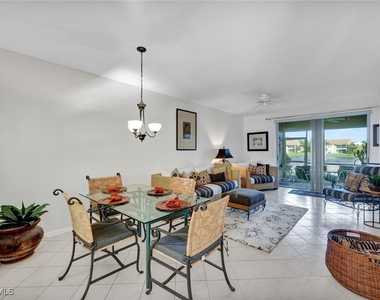 2469 Millcreek Lane - Photo Thumbnail 9