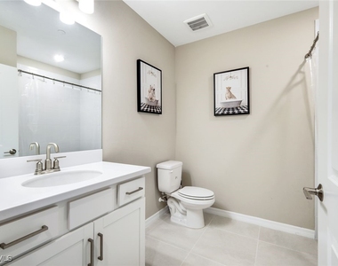 11811 Venetian Lagoon Drive - Photo Thumbnail 26