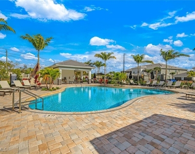 11811 Venetian Lagoon Drive - Photo Thumbnail 34