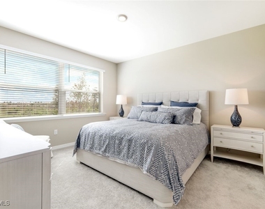 11811 Venetian Lagoon Drive - Photo Thumbnail 20