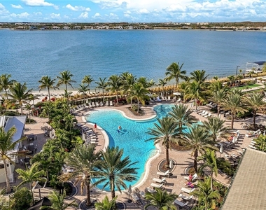 11811 Venetian Lagoon Drive - Photo Thumbnail 36