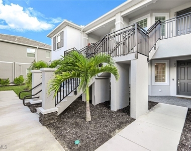 11811 Venetian Lagoon Drive - Photo Thumbnail 6