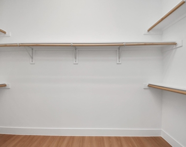 2810 Riverby Road - Photo Thumbnail 28
