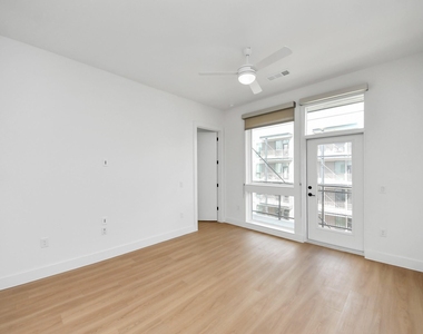 2810 Riverby Road - Photo Thumbnail 7