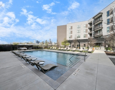 2810 Riverby Road - Photo Thumbnail 44