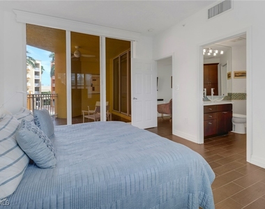 450 Bayfront Place - Photo Thumbnail 9
