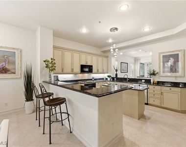 2843 Tiburon Boulevard E - Photo Thumbnail 14