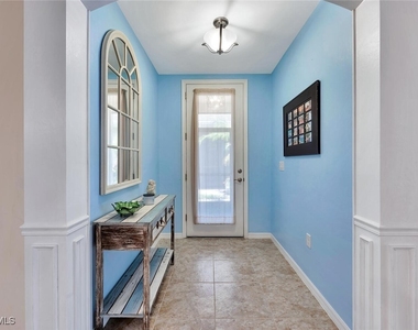 14940 Edgewater Circle - Photo Thumbnail 14