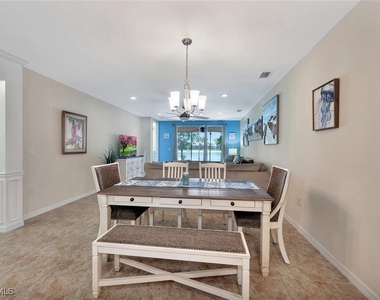 14940 Edgewater Circle - Photo Thumbnail 15