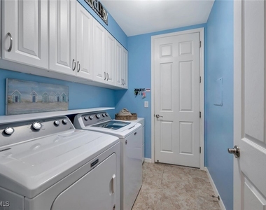 14940 Edgewater Circle - Photo Thumbnail 27