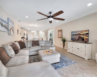 14940 Edgewater Circle - Photo Thumbnail 6