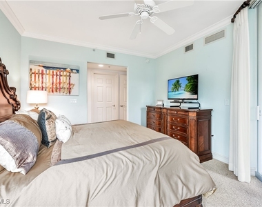 2748 Tiburon Boulevard E - Photo Thumbnail 20