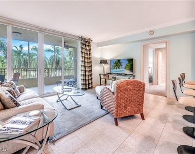 2748 Tiburon Boulevard E - Photo Thumbnail 5