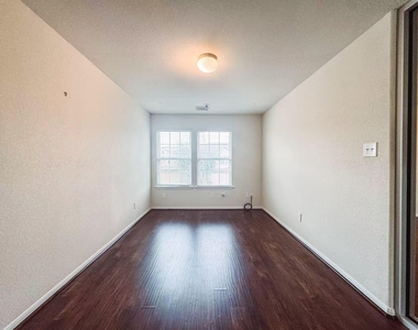 3923 Calgary Circle - Photo Thumbnail 19