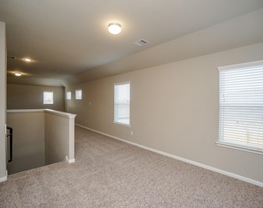 5463 Grand View Drive - Photo Thumbnail 26