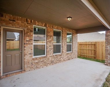 5463 Grand View Drive - Photo Thumbnail 30