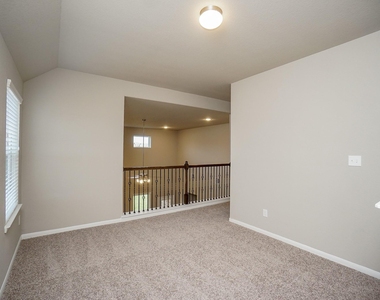 5463 Grand View Drive - Photo Thumbnail 27