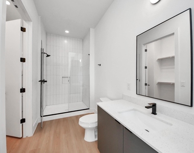 2810 Riverby Road - Photo Thumbnail 15
