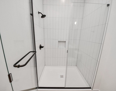 2810 Riverby Road - Photo Thumbnail 16