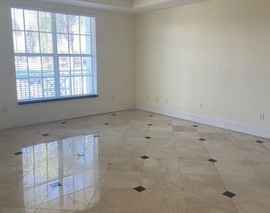 2240 Front Street - Photo Thumbnail 11