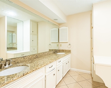 2306 Potomac Drive - Photo Thumbnail 19