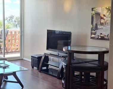 4015 Bayshore Boulevard - Photo Thumbnail 3