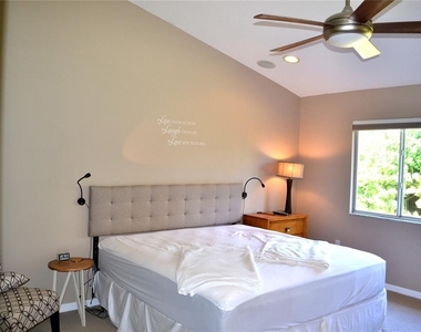 11158 Kapok Grand Circle - Photo Thumbnail 15