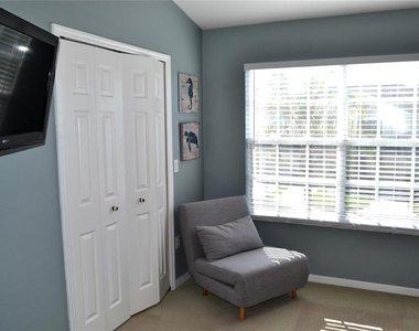 11158 Kapok Grand Circle - Photo Thumbnail 24
