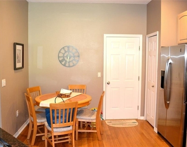 11158 Kapok Grand Circle - Photo Thumbnail 3