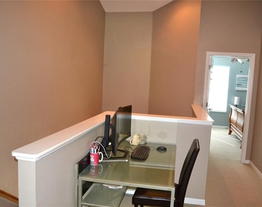 11158 Kapok Grand Circle - Photo Thumbnail 13