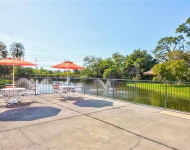 11158 Kapok Grand Circle - Photo Thumbnail 42
