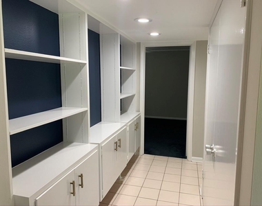 29229 Sheffield Road - Photo Thumbnail 10
