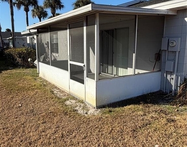 1 Lake Villa Way - Photo Thumbnail 2