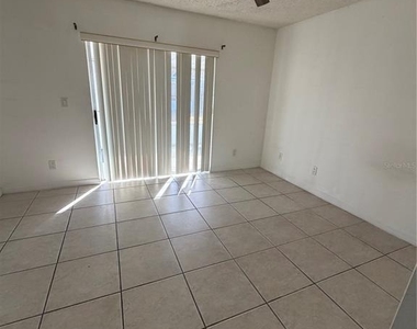 1 Lake Villa Way - Photo Thumbnail 9