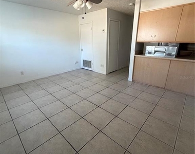 1 Lake Villa Way - Photo Thumbnail 3