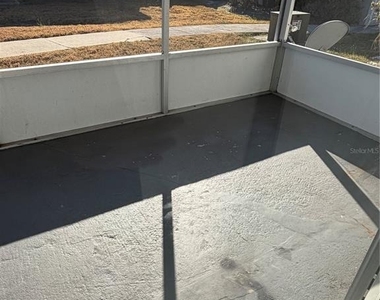 1 Lake Villa Way - Photo Thumbnail 14