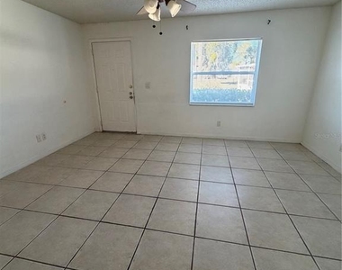 1 Lake Villa Way - Photo Thumbnail 5