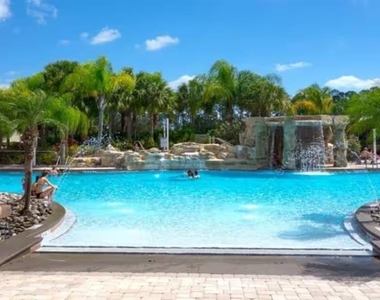 8802 Bamboo Palm Court - Photo Thumbnail 45