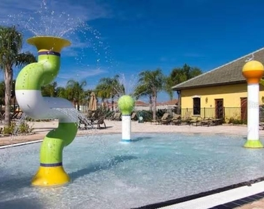 8802 Bamboo Palm Court - Photo Thumbnail 51