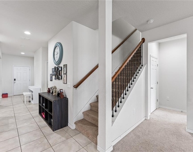 3624 Vega Creek Drive - Photo Thumbnail 18