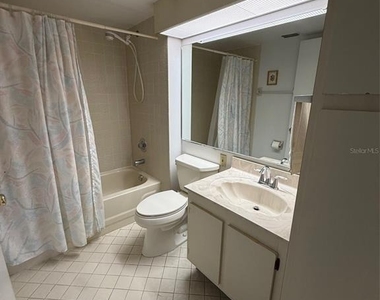 6206 Raintree Drive - Photo Thumbnail 15
