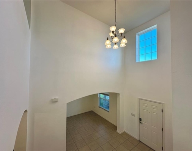 177 Bella Verano Way - Photo Thumbnail 24