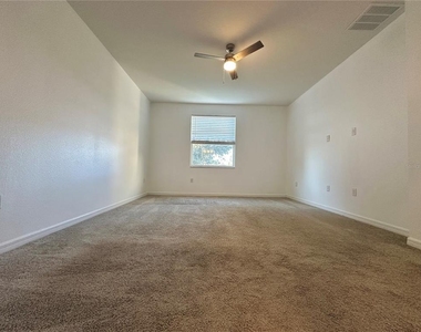 177 Bella Verano Way - Photo Thumbnail 12