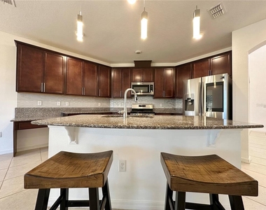177 Bella Verano Way - Photo Thumbnail 6