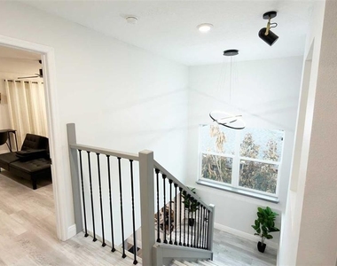 1414 E Harding Street - Photo Thumbnail 29