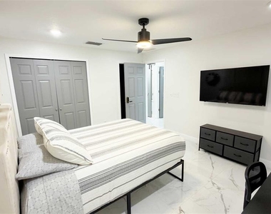 1414 E Harding Street - Photo Thumbnail 18