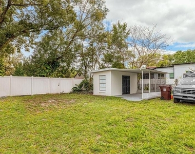 1414 E Harding Street - Photo Thumbnail 47