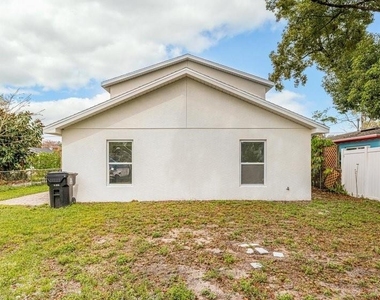 1414 E Harding Street - Photo Thumbnail 42